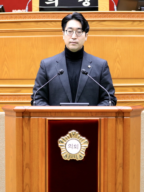 안양시의회 사진제공 - 김도현 시의원 5분발언.jpg